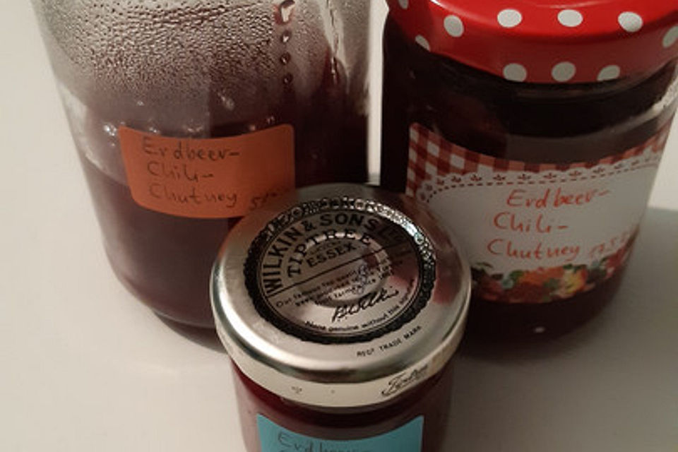 Erdbeer - Chili - Chutney