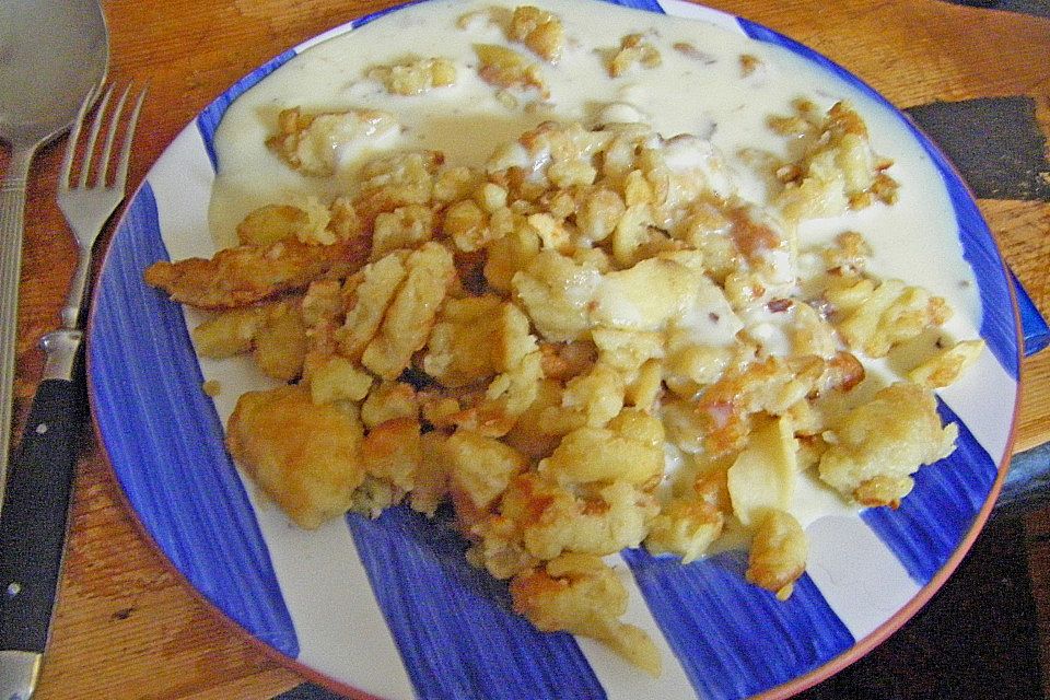 Kaiserschmarrn mit Apfel