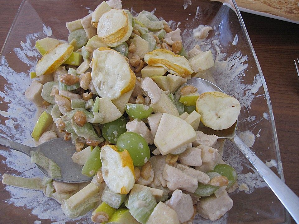 Hühnchen - Käse - Trauben - Salat von Schococina| Chefkoch