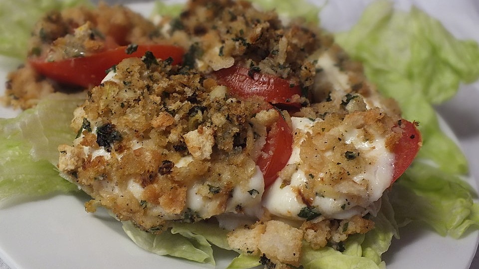Tomaten - Mozzarella - Gratin mit Zwiebel - Petersilien - Bröselmischung-image