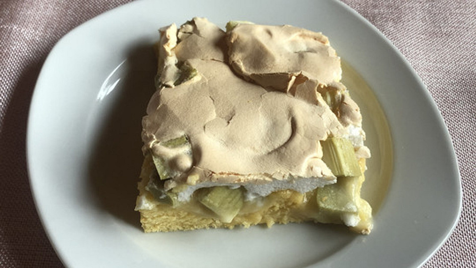 ma - jas Rhabarber - Baiser - Kuchen vom Blech von ma-ja