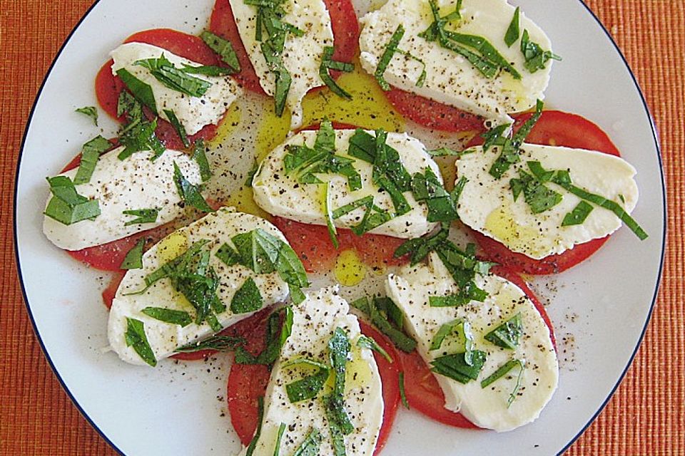 Mozarella mit Tomaten