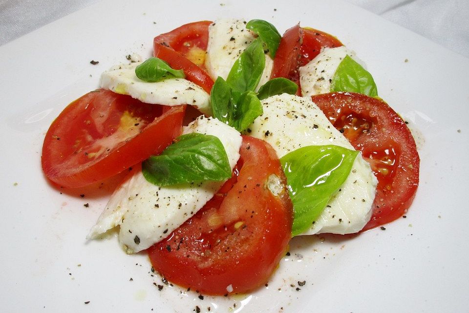 Mozarella mit Tomaten