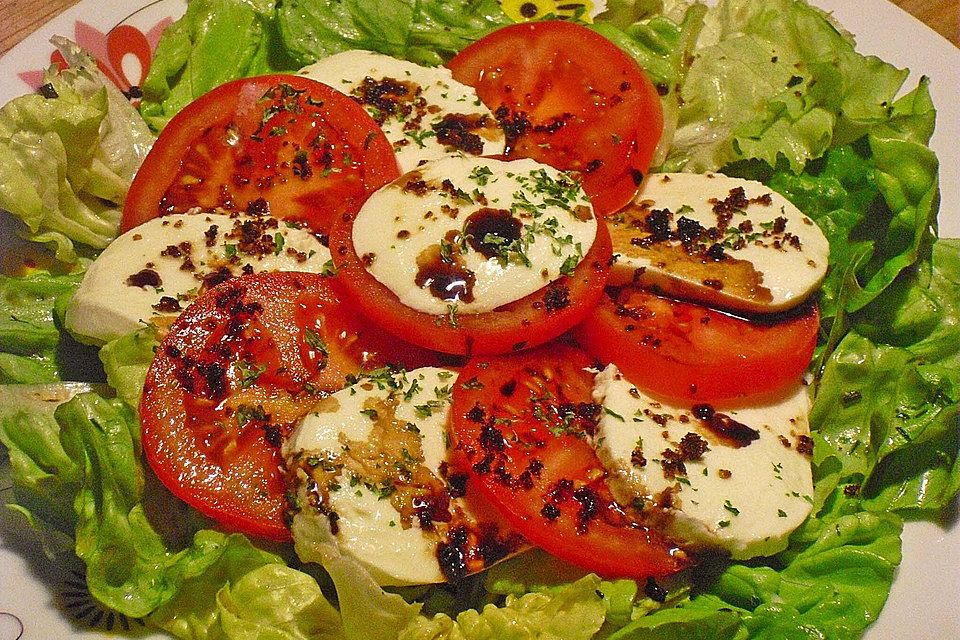 Mozarella mit Tomaten