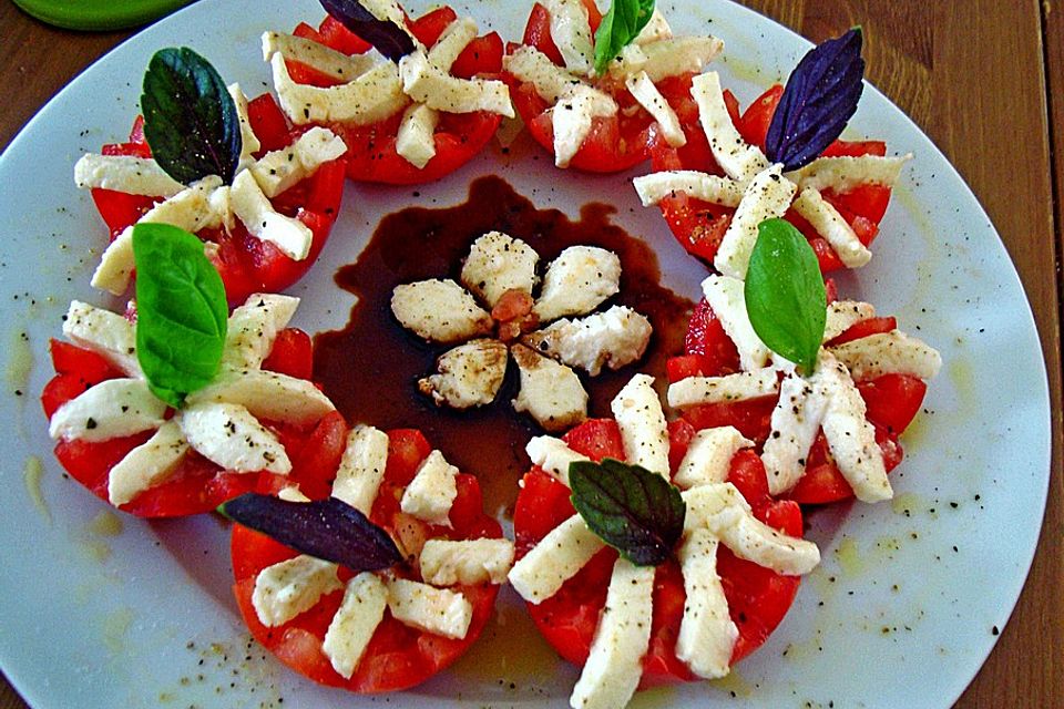 Mozarella mit Tomaten