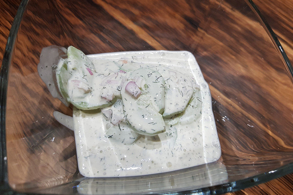 Gurkensahnesalat Gurkensahnesalat