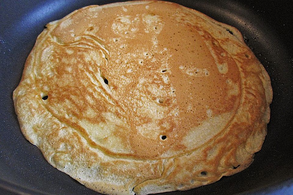 Pfannkuchen mit Hafermilch