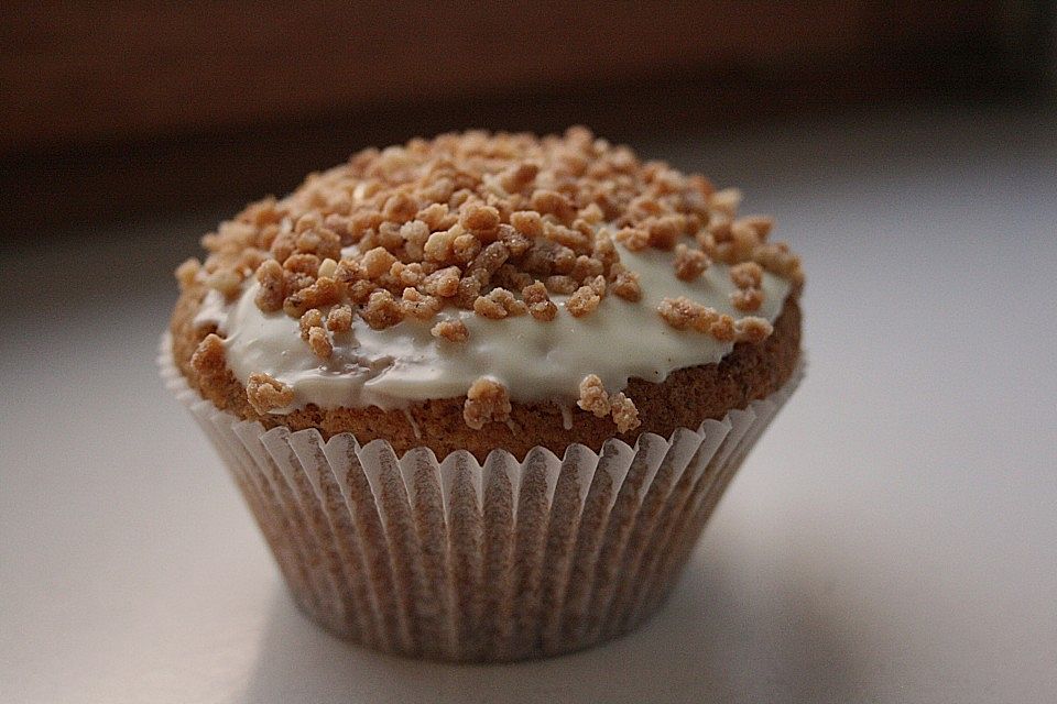 Weiße Schokolade - Haselnuss - Muffins