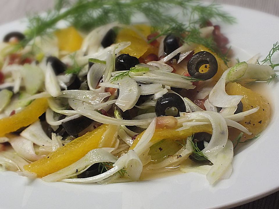 Orangensalat mit Oliven und Fenchel von sweeterassugar| Chefkoch