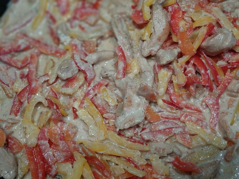 Paprika - Senf - Pfanne mit Hähnchengeschnetzteltem von Katjushka| Chefkoch
