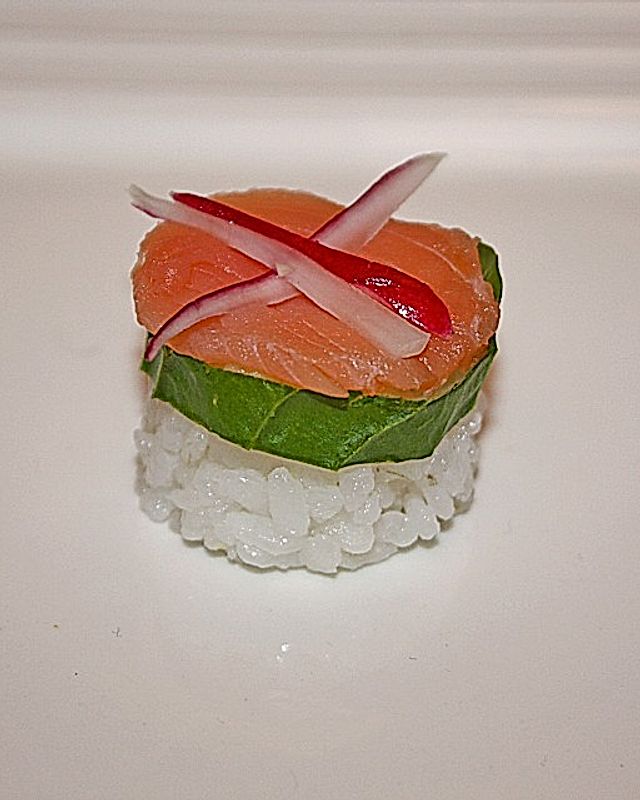 Nigiri - Sushi mit geräuchertem Lachs