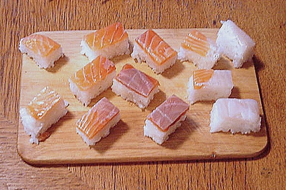 Nigiri - Sushi mit geräuchertem Lachs