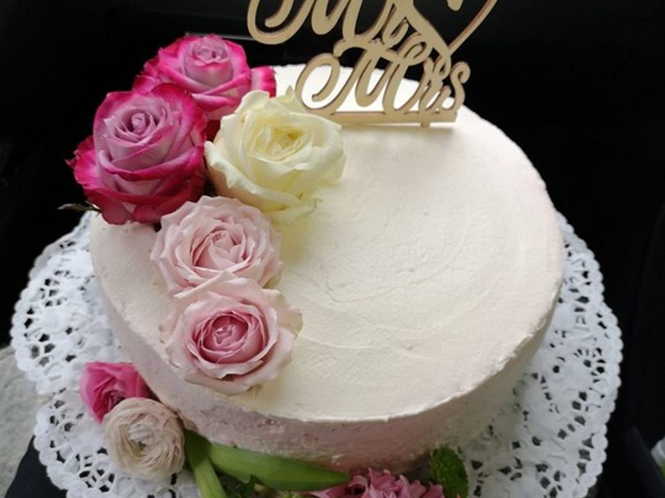 Erdbeer - Holunder - Torte von Torte80| Chefkoch Erdbeer - Holunder - Torte von Torte80| Chefkoch