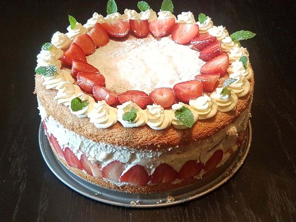 Erdbeer - Holunder - Torte von Torte80| Chefkoch