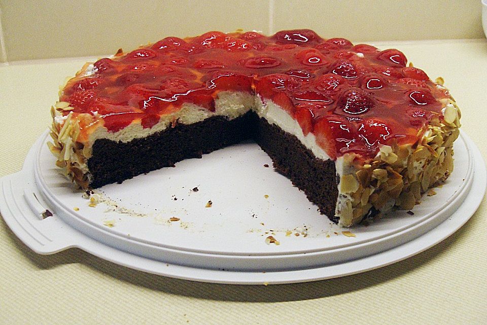 Schoko - Mandel - Erdbeertorte