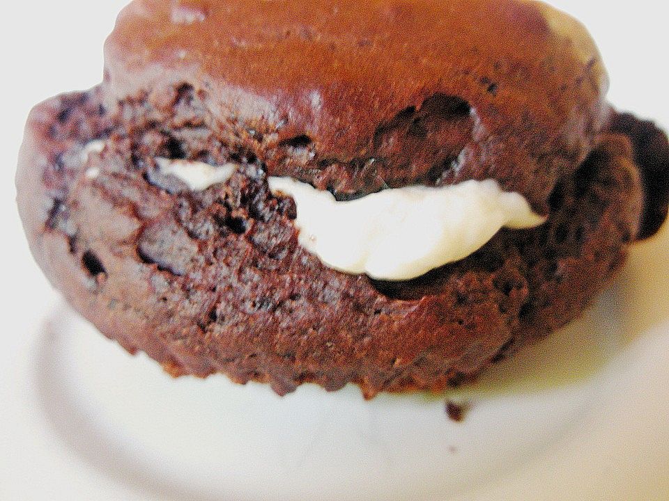 Schokomuffins mit After eight - Füllung von fechter| Chefkoch