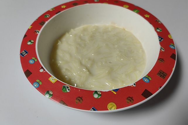 Milchsuppe mit Vanille und Nudeln| Chefkoch