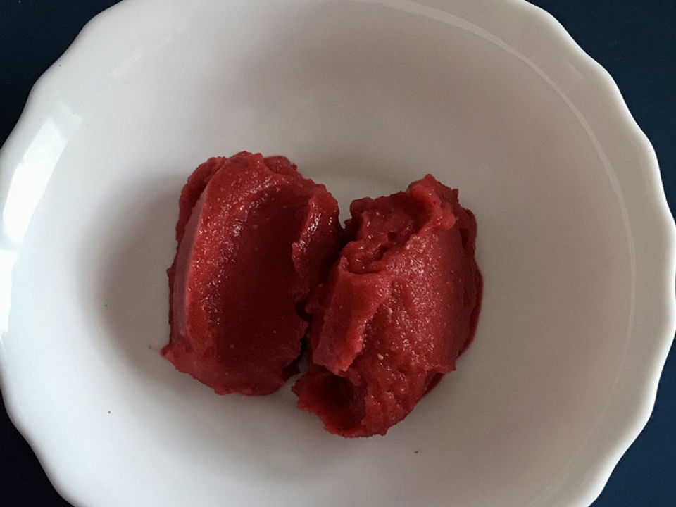 Leichtes Erdbeersorbet von Tigermieze| Chefkoch Leichtes Erdbeersorbet von Tigermieze| Chefkoch