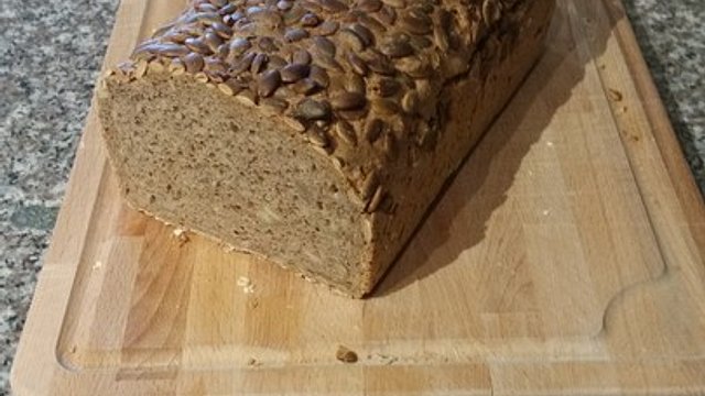 Schnelles Kürbiskernbrot Schnelles Kürbiskernbrot
