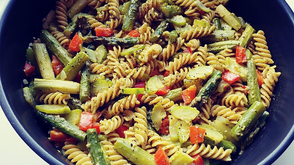 Gruner Spargel Mediterran Von Trapsi Chefkoch 