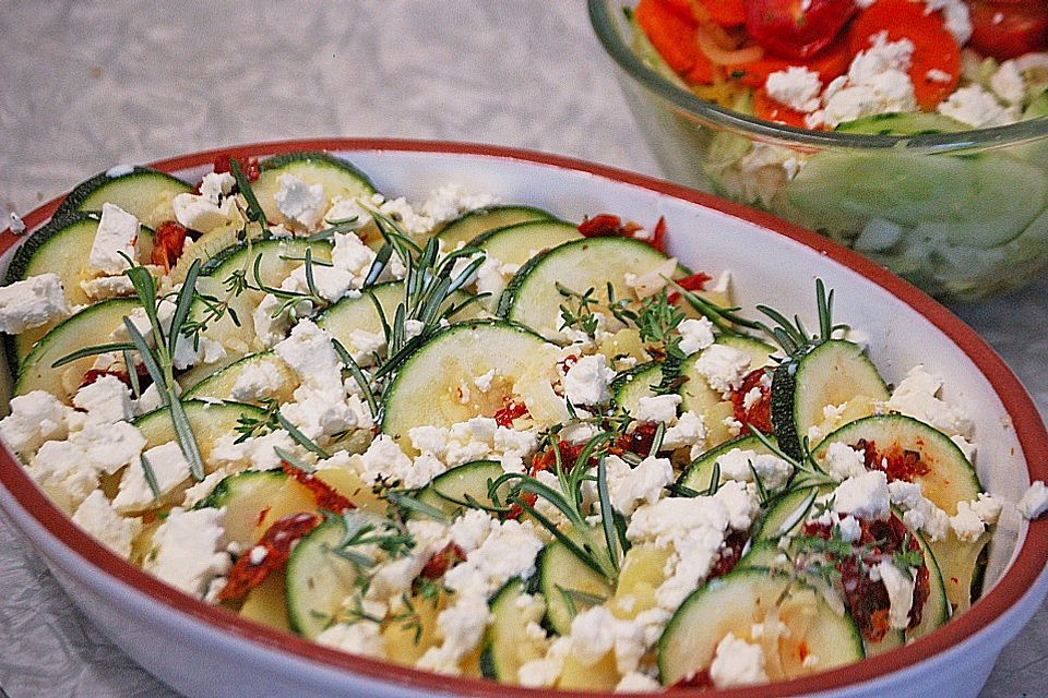 Mediterraner Kartoffel-Zucchiniauflauf