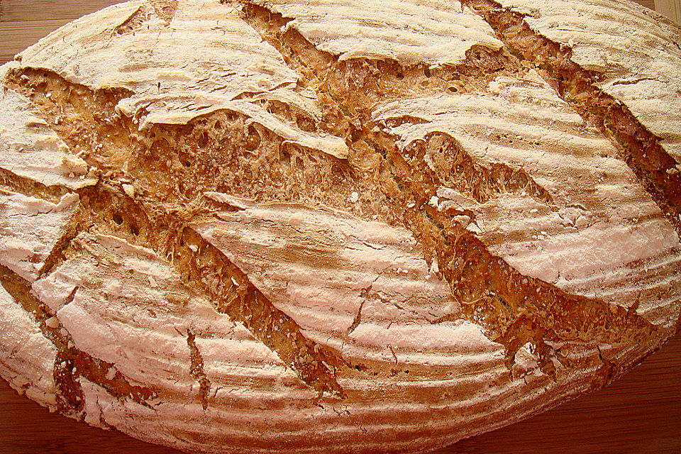 Würzig - malziges Roggenmischbrot mit Sauerteig