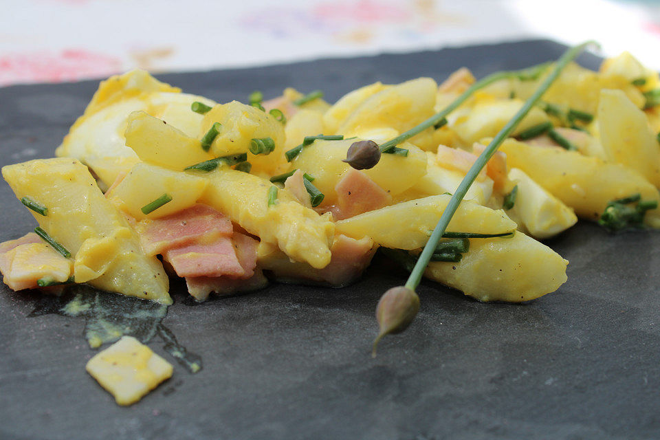 Pfälzer Spargelsalat mit Schinken und Ei