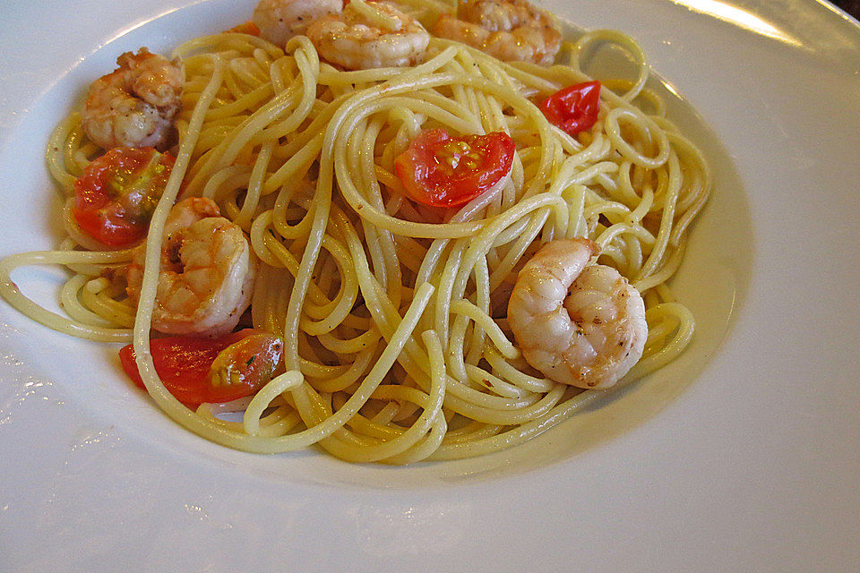 Spaghetti mit Garnelen in Zitronen - Olivenöl