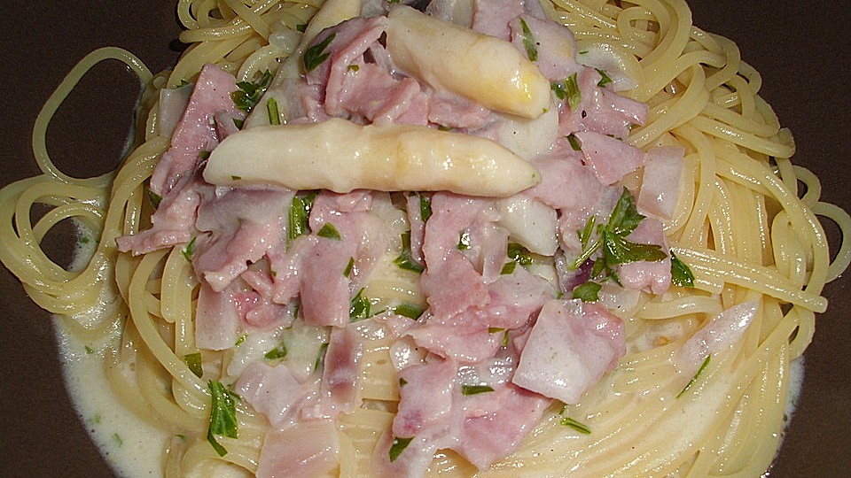 Nudeln mit Spargel-Schinken-Rahmsoße von nanca| Chefkoch Nudeln mit Spargel-Schinken-Rahmsoße von nanca| Chefkoch
