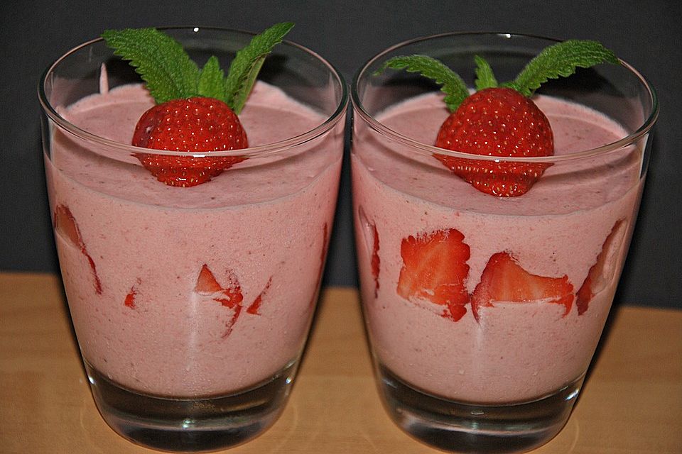 Erdbeermousse