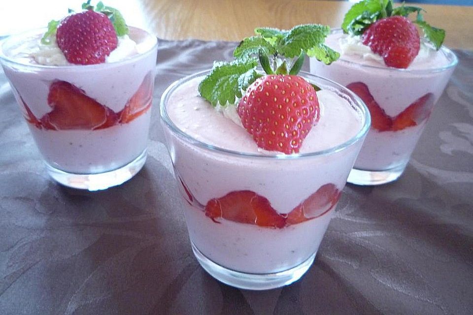 Erdbeermousse