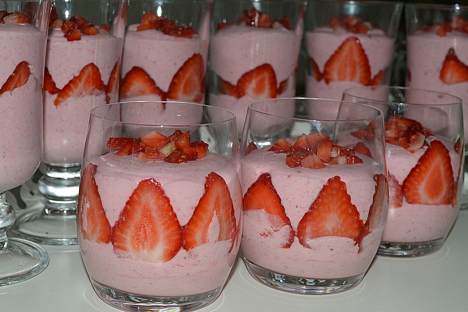 Erdbeermousse