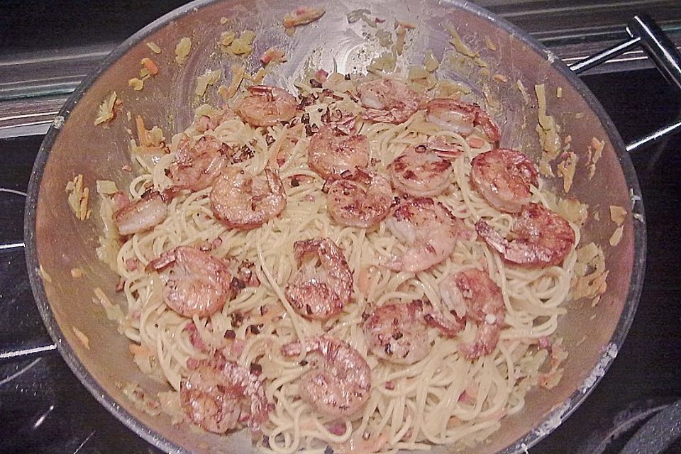 Sauerkrautspaghetti mit Scampi