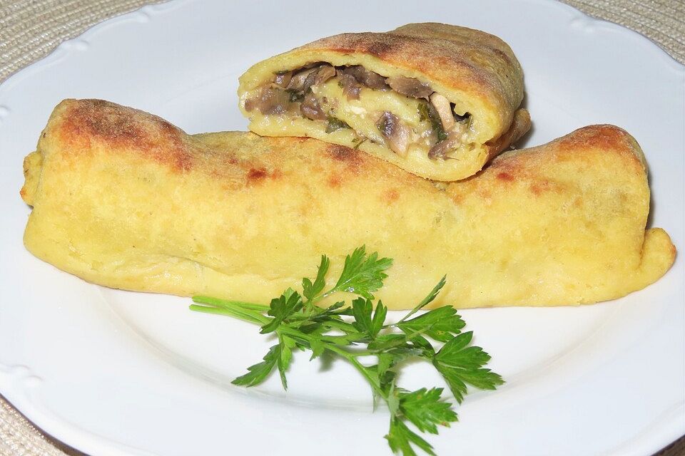 Kartoffelstrudel mit Pilzen