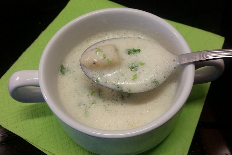 Spargelcremesuppe