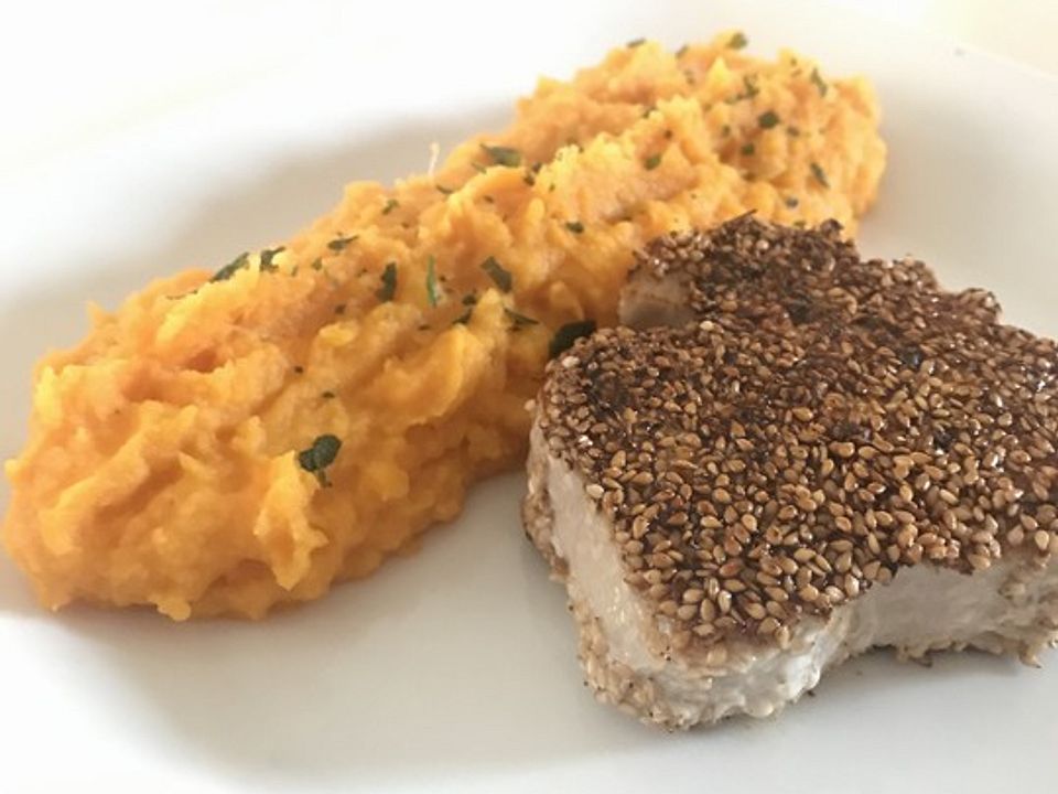 Sesam - Thunfisch mit Süßkartoffelpüree von Tenderoni| Chefkoch
