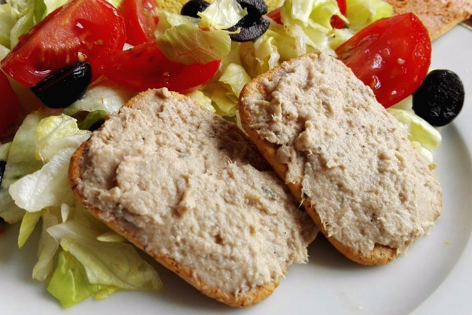 Griechische Thunfischpaste