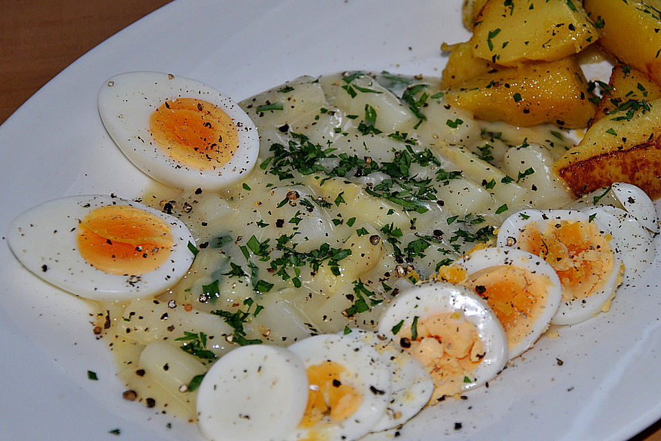 Spargel-Eierragout