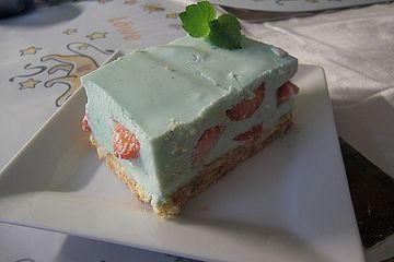 Waldmeister - Erdbeer - Torte