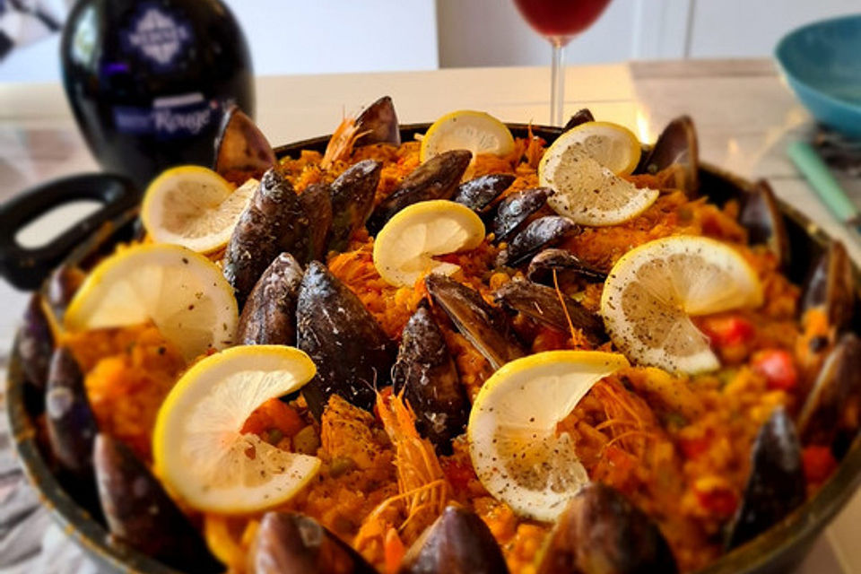 Rafis Fisch Paella