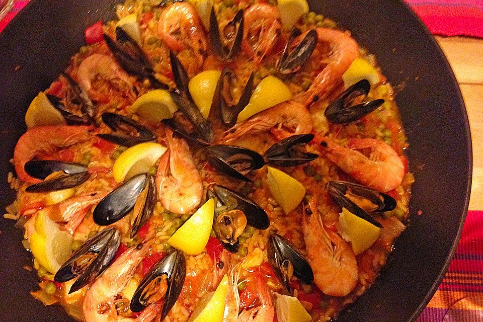 Rafis Fisch Paella