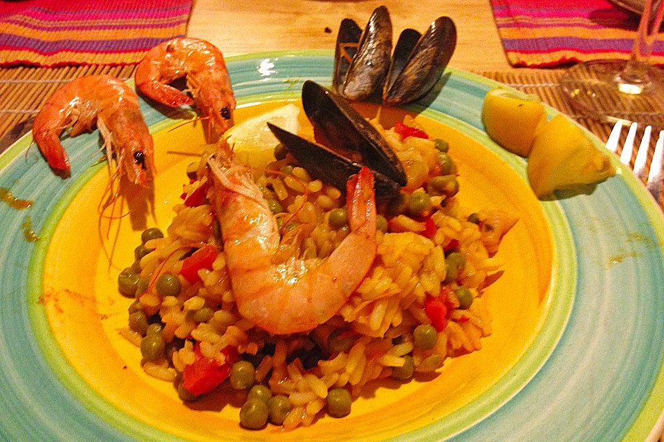 Rafis Fisch Paella