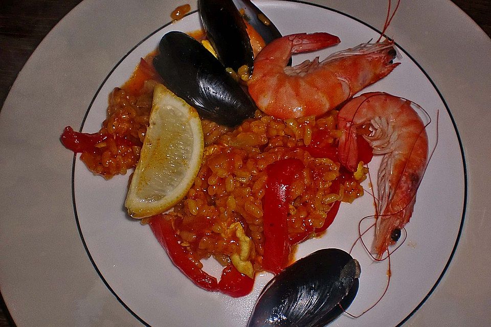 Rafis Fisch Paella