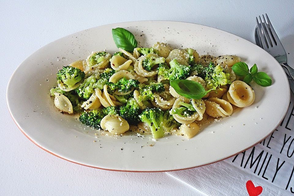 Orecchiette mit Brokkoli