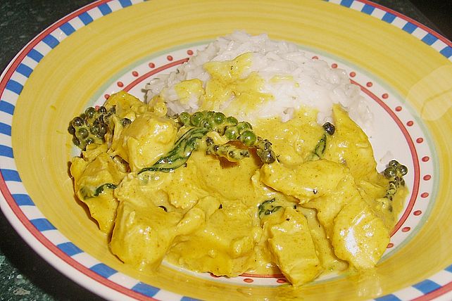 Gelbes Hühnercurry mit grünem Pfeffer von Küchenprinzessin88| Chefkoch