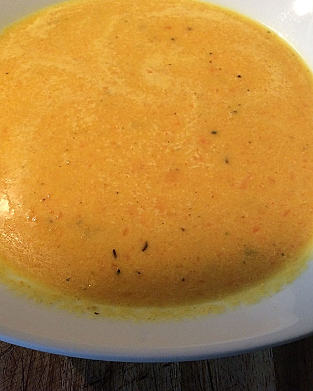 Möhren-Linsen-Suppe auf karibische Art