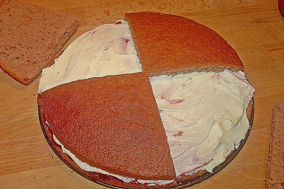 Rührkuchen mit Mascarponecreme