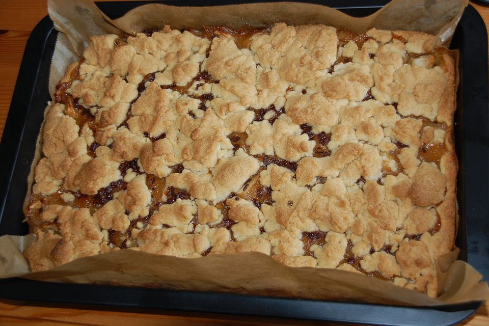 Apfelkuchen mit Streuseln vom Blech