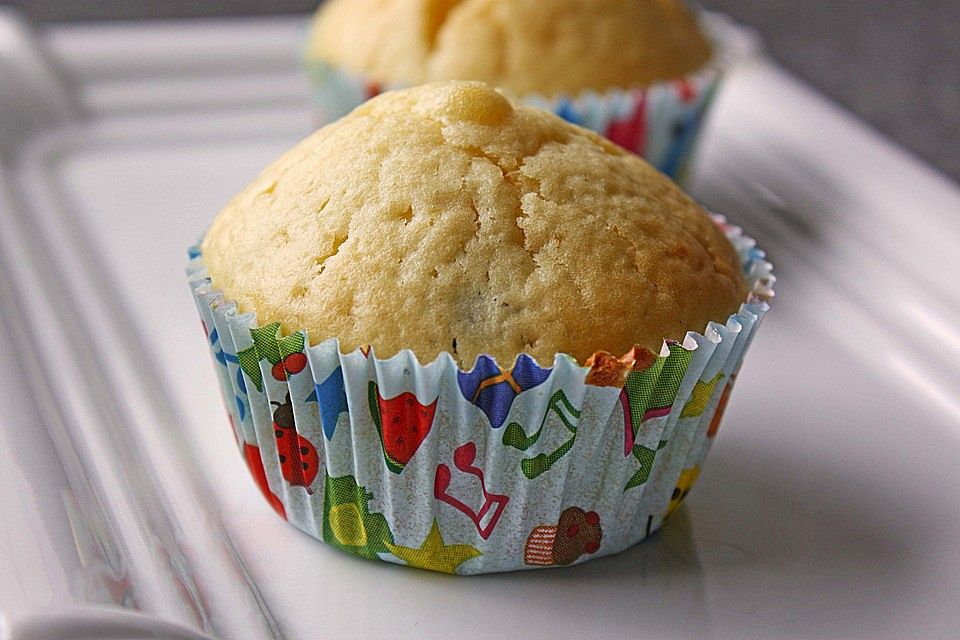 Zitronenmuffins mit Cranberries