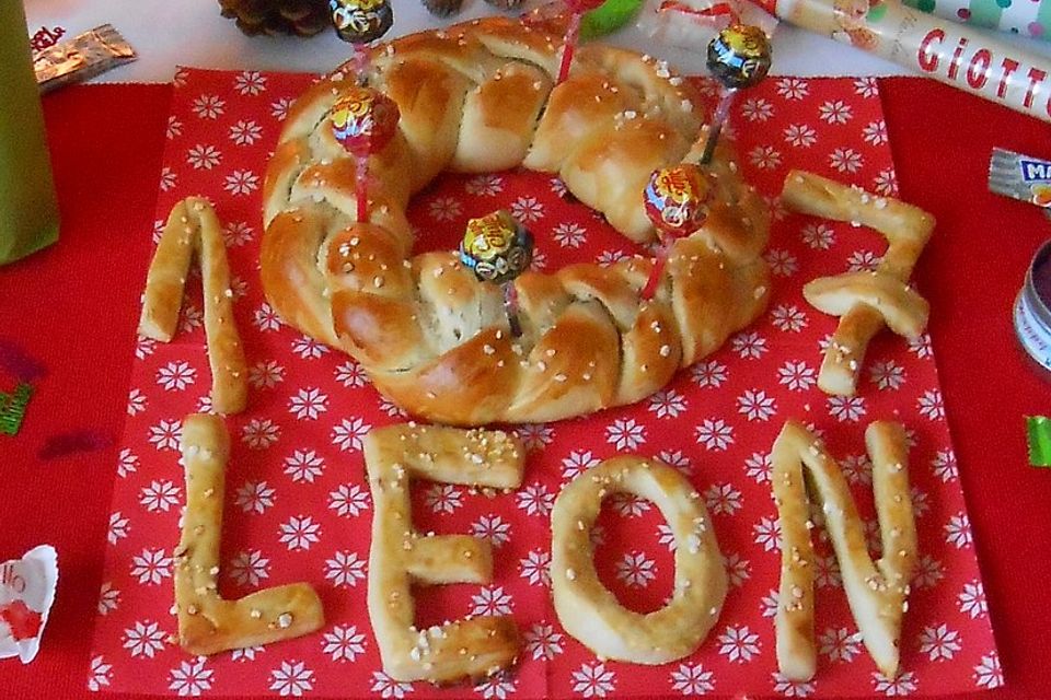 Süßer Hefeteig - von einer Bäckerin bekommen